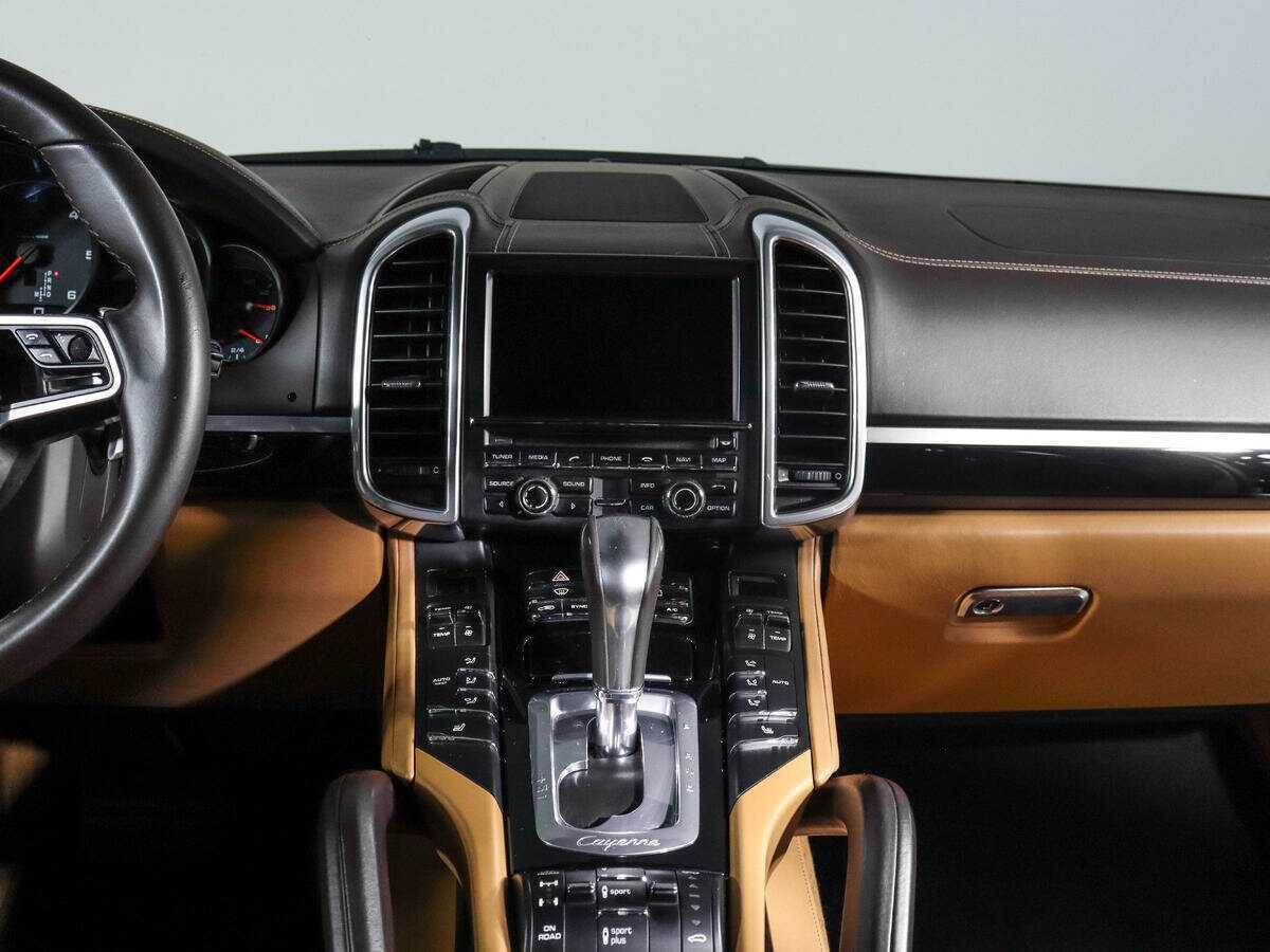 Porsche Cayenne Diesel, 2015 Фото №11