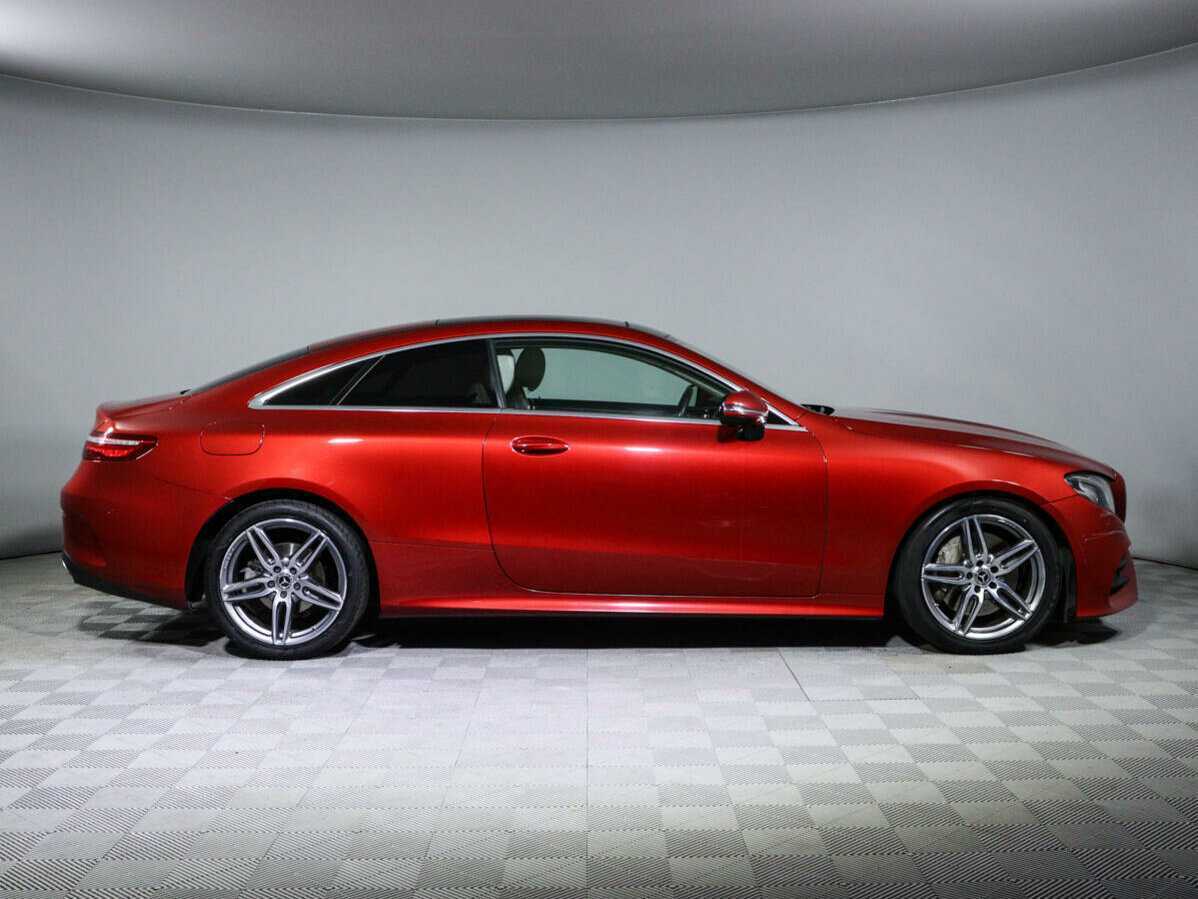 Mercedes-Benz E-Класс 300, 2018 - 118 255 км. | Фото №4