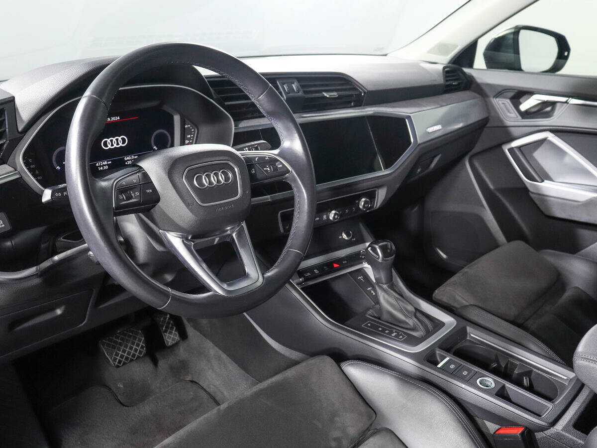 Audi Q3 Sportback 40 TFSI, 2020 Фото №13
