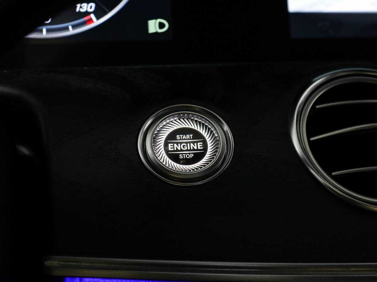 Mercedes-Benz E-Класс 200, 2018 Фото №18