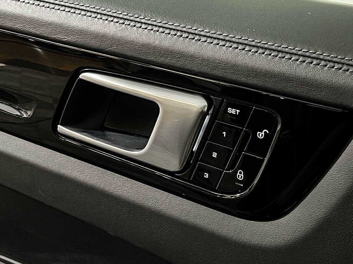 Porsche Cayenne, 2018 Фото №15