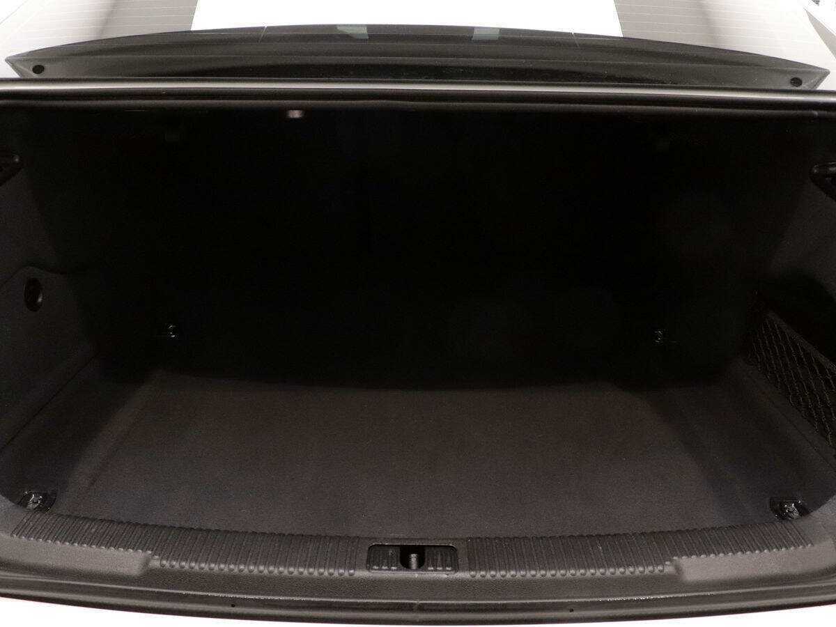 Audi A6, 2011 Фото №10