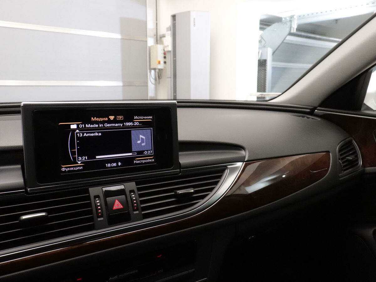 Audi A6, 2011 Фото №17