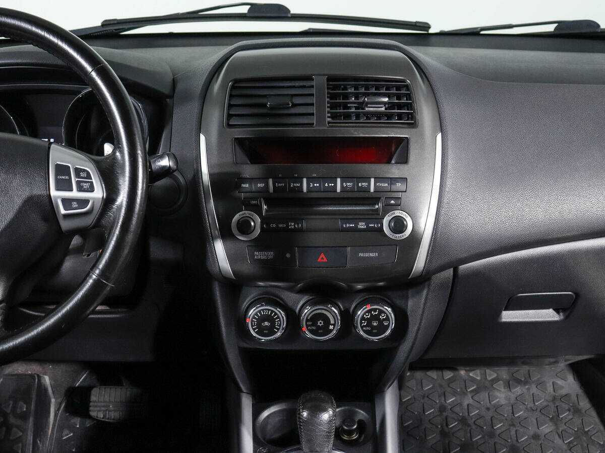 Mitsubishi ASX, 2011 Фото №11