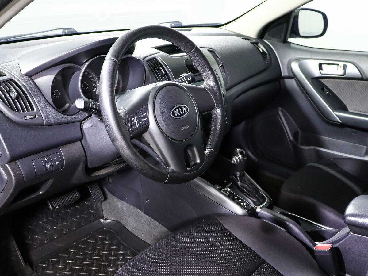 Kia Cerato 6-speed, 2011 Фото №14