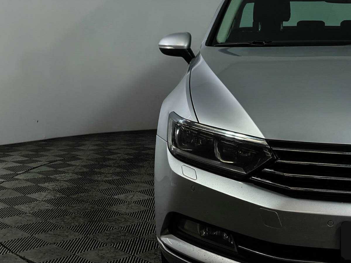 Volkswagen Passat, 2016 Фото №15