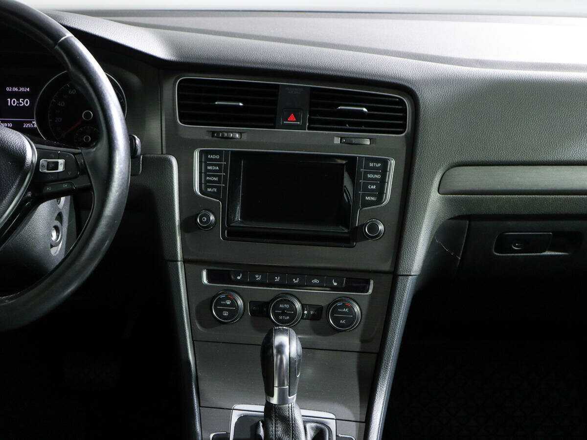 Volkswagen Golf, 2013 Фото №13