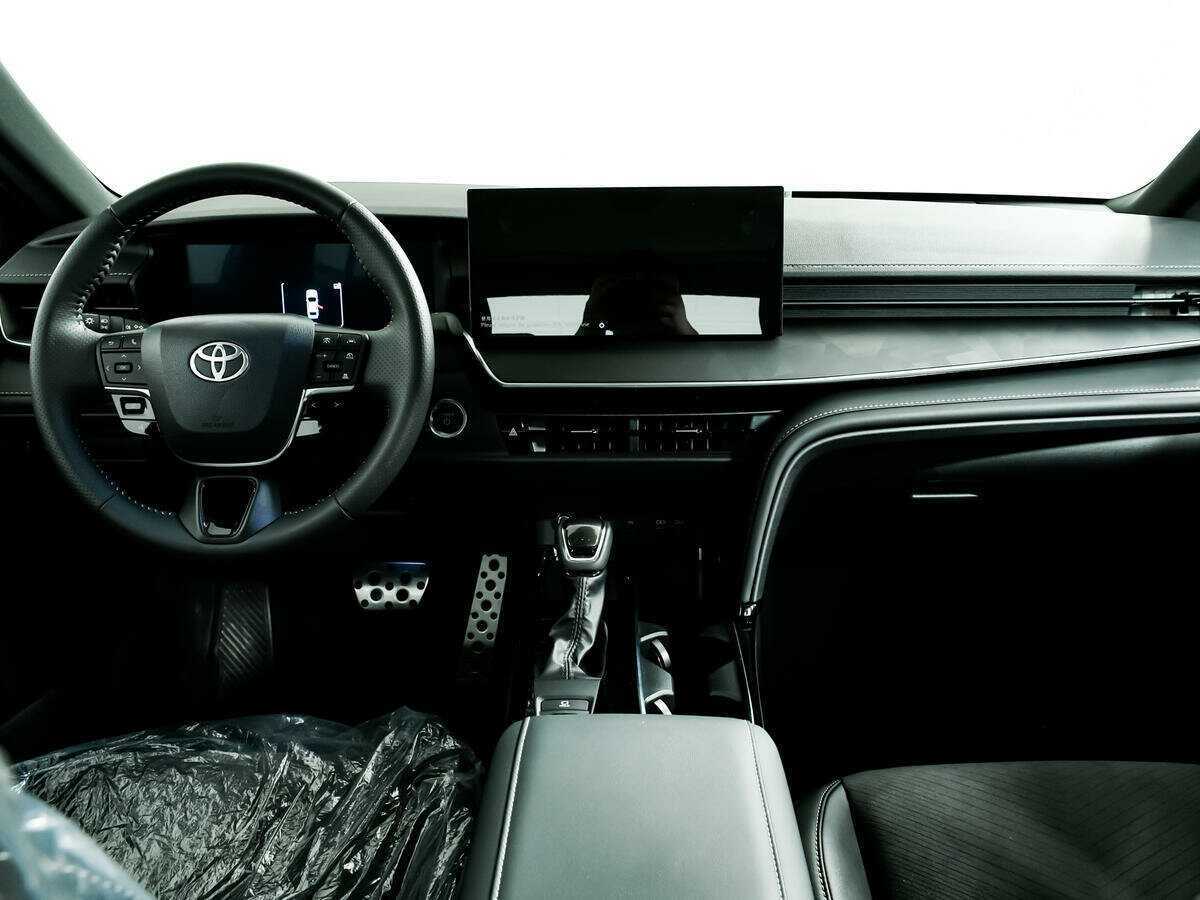 Toyota Camry, 2024 Фото №11