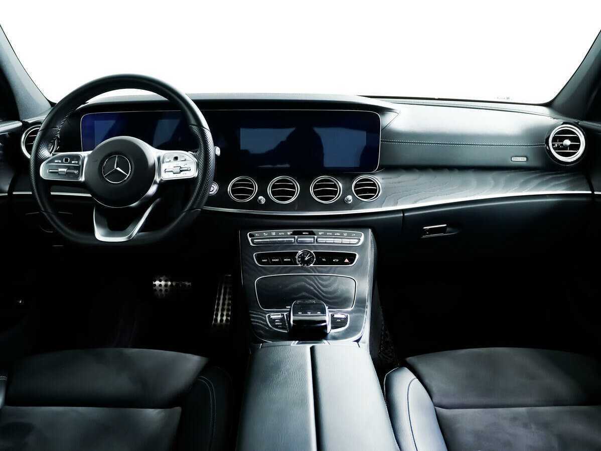 Mercedes-Benz E-Класс 200, 2020 Фото №9