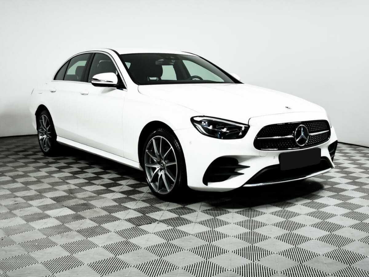 Mercedes-Benz E-Класс 200, 2022 - 10 264 км. | Фото №3
