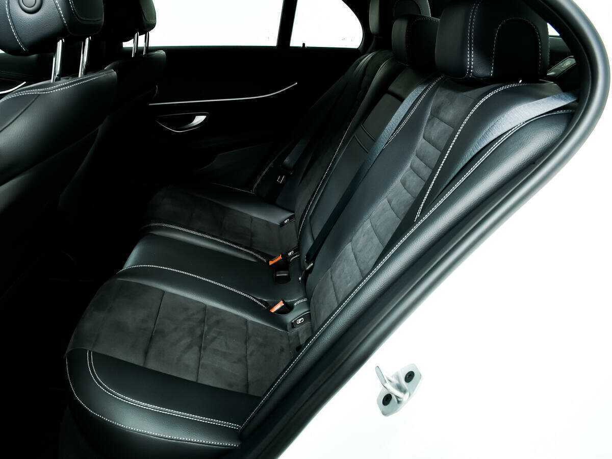 Mercedes-Benz E-Класс 200, 2022 Фото №12