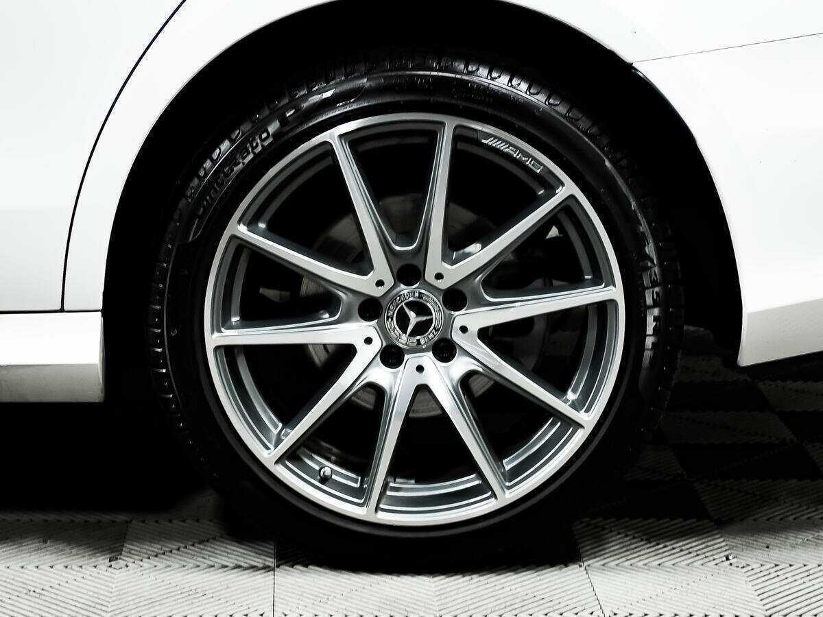 Mercedes-Benz E-Класс 200, 2022 Фото №14