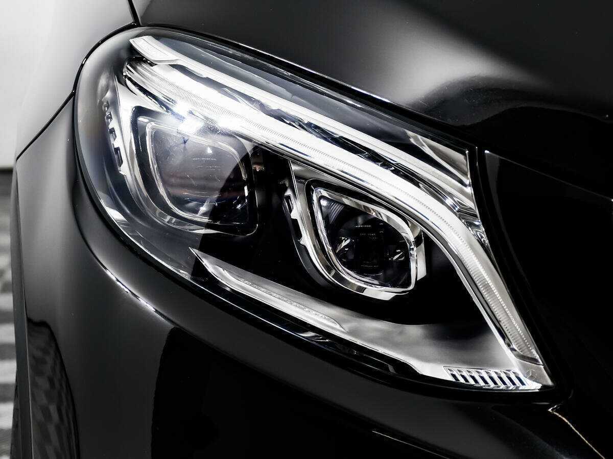 Mercedes-Benz GLE Coupe 400, 2016 Фото №15