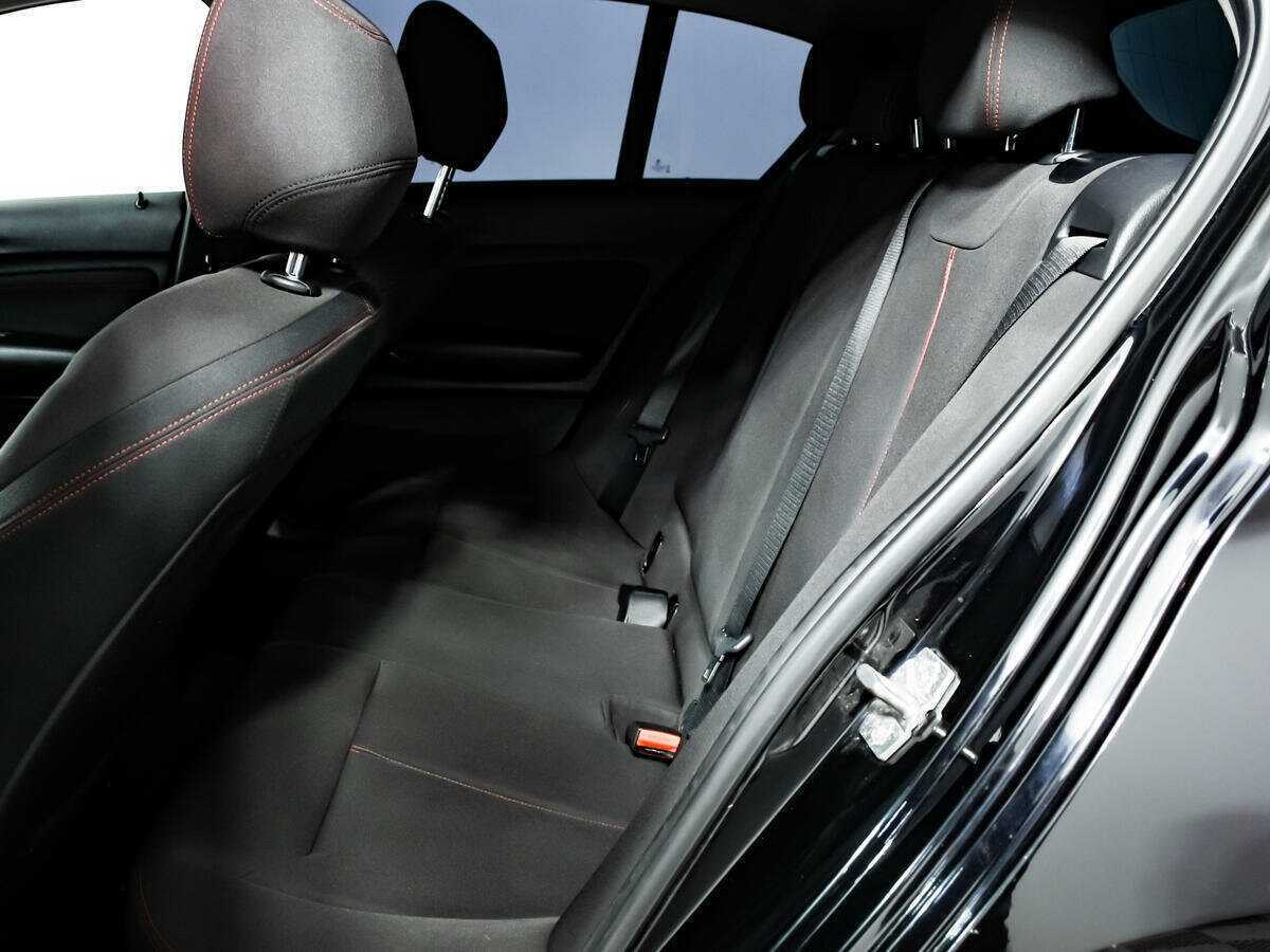 BMW 1 серии 116i, 2014 Фото №12