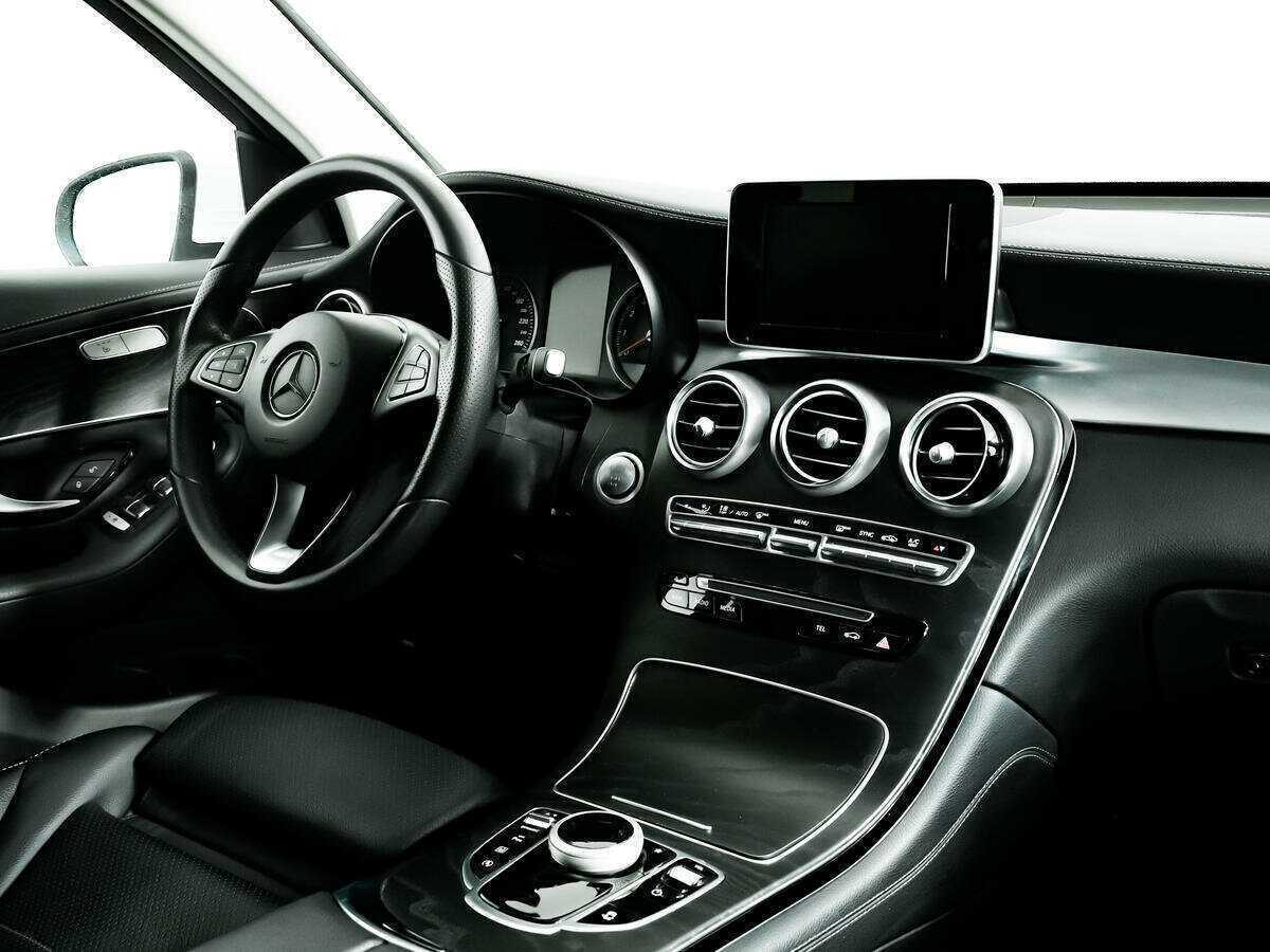 Mercedes-Benz GLC 250, 2017 - 49 130 км. | Фото №7