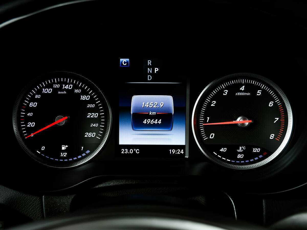 Mercedes-Benz GLC 250, 2017 - 49 130 км. | Фото №8