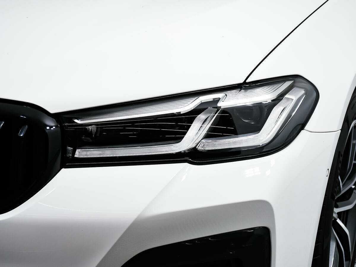 BMW 5 серии 530i xDrive, 2020 Фото №15