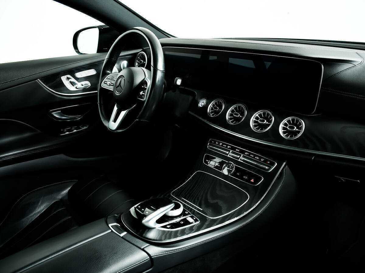 Mercedes-Benz E-Класс 200, 2018 Фото №9