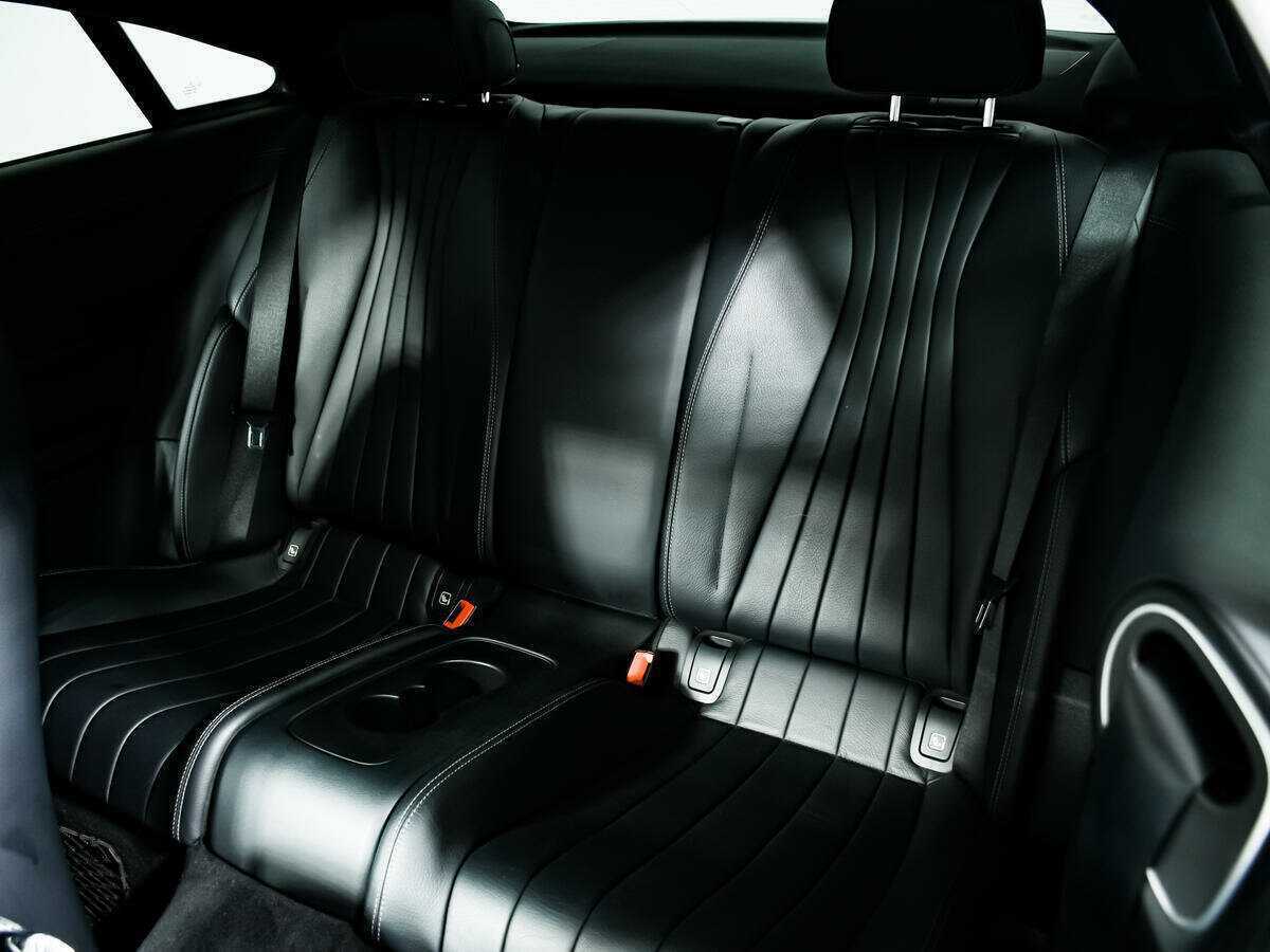 Mercedes-Benz E-Класс 200, 2018 Фото №12