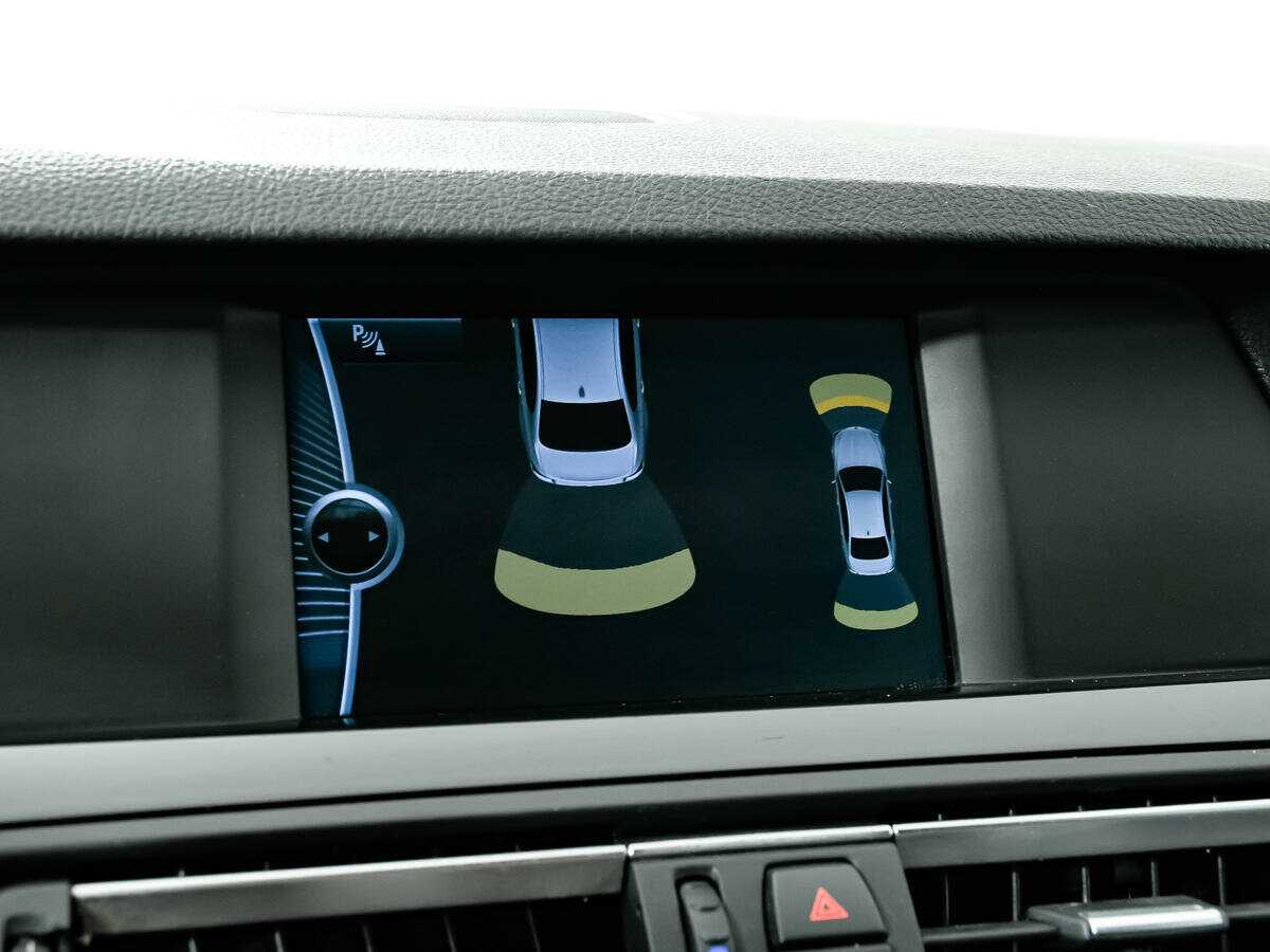 BMW 5 серии 528i, 2010 Фото №16