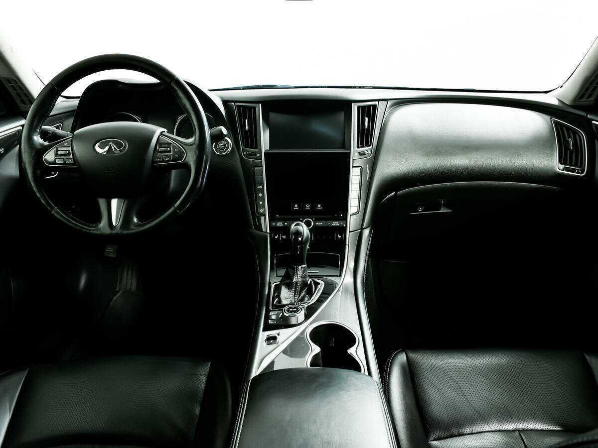 Infiniti Q50, 2015 Фото №11