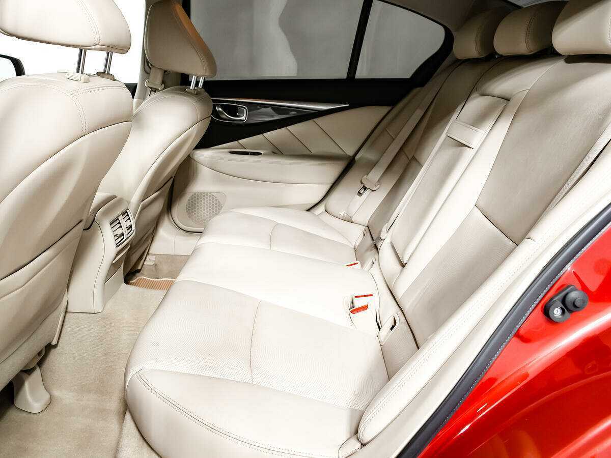 Infiniti Q50, 2015 Фото №11