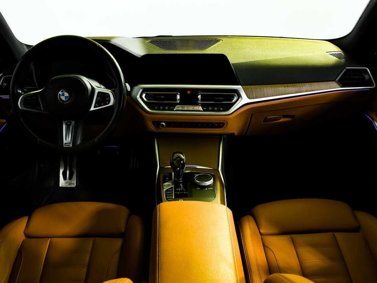 BMW 3 серии 320d xDrive, 2019 Фото №11