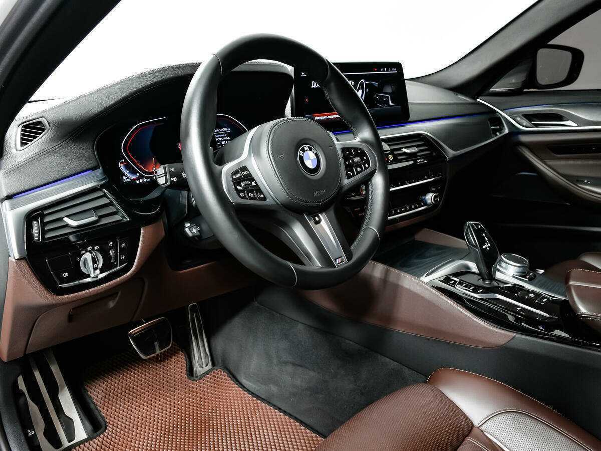 BMW 5 серии 530d xDrive, 2020 Фото №13