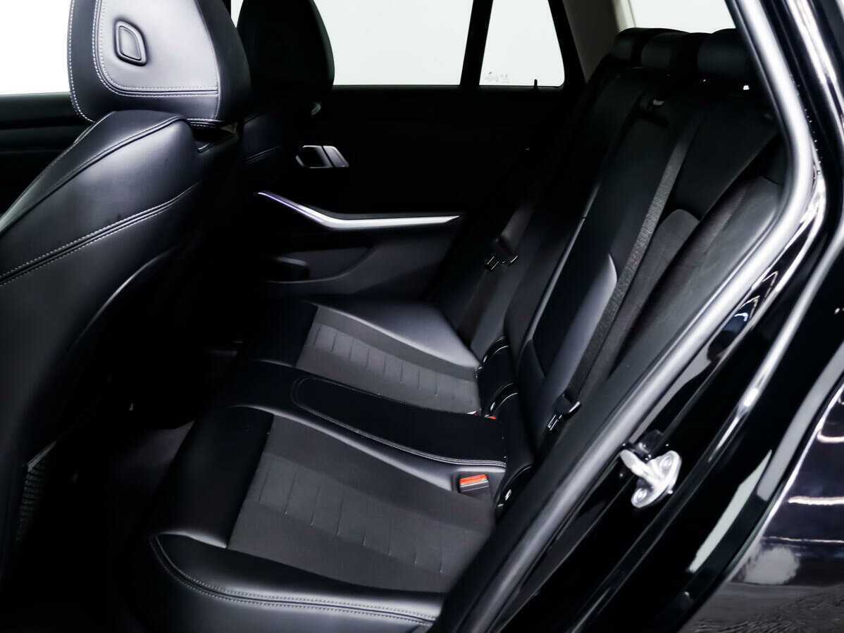 BMW 3 серии 318d, 2019 Фото №12
