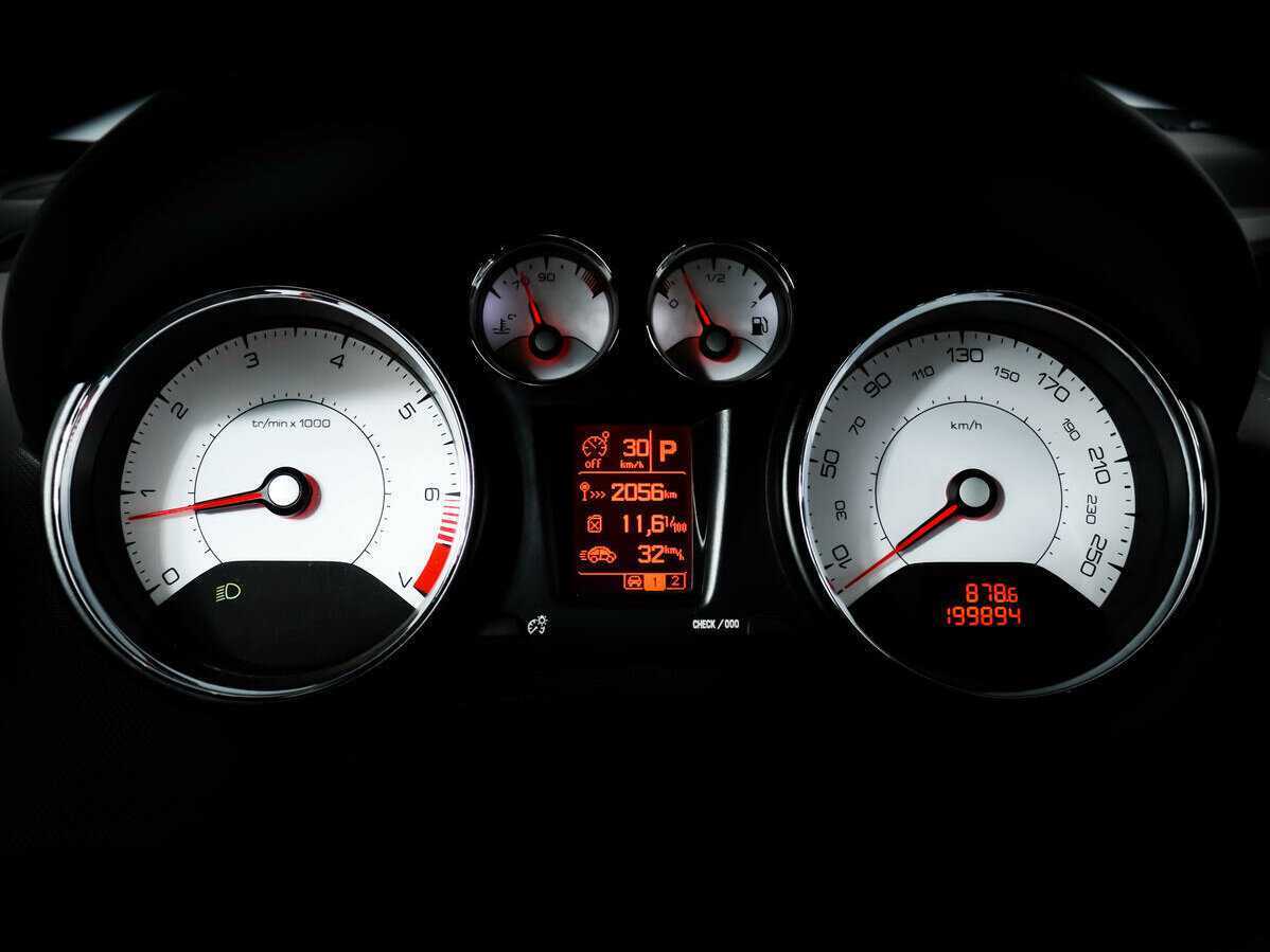 Peugeot 308, 2012 Фото №10