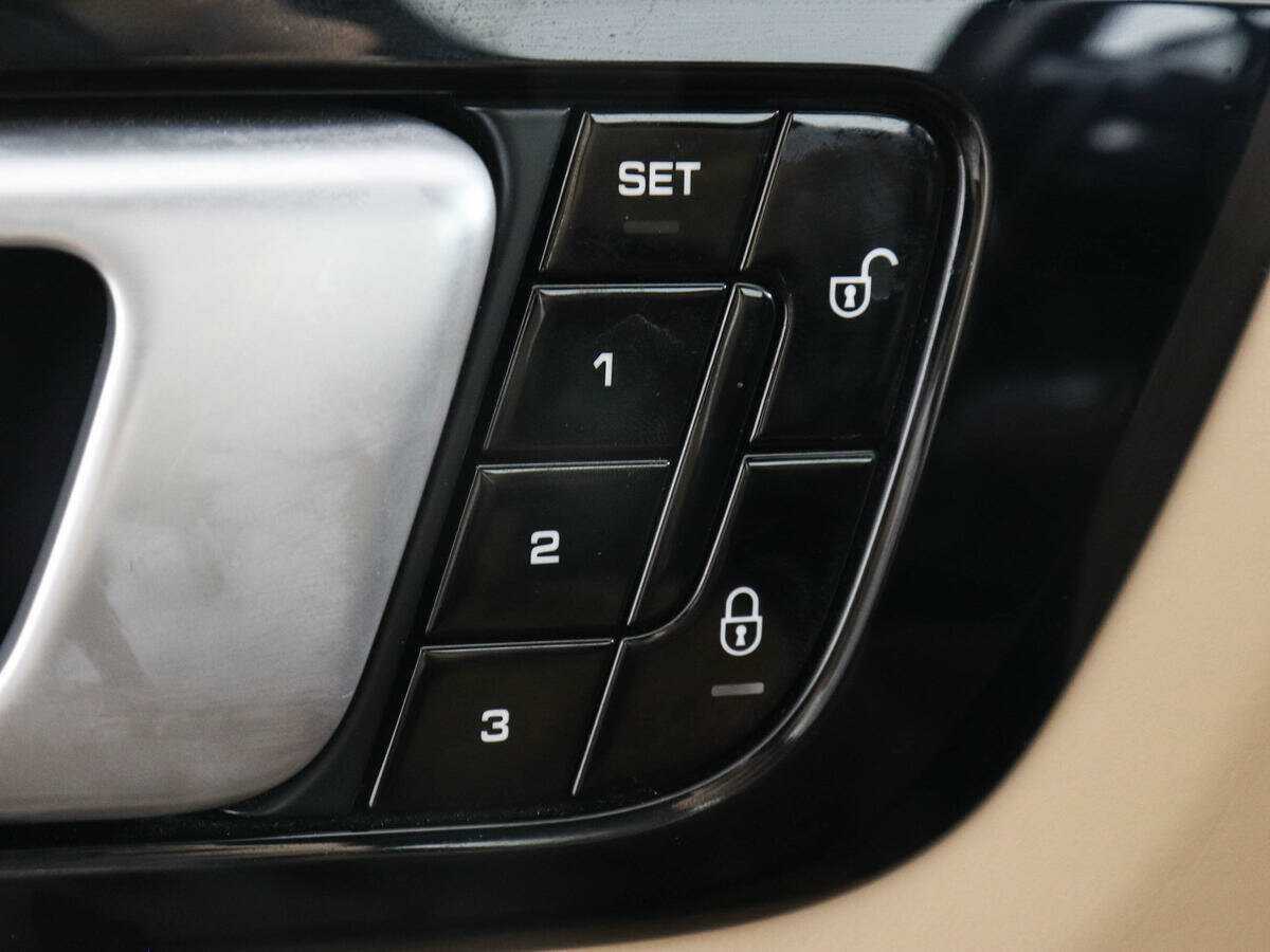 Porsche Cayenne, 2018 Фото №19