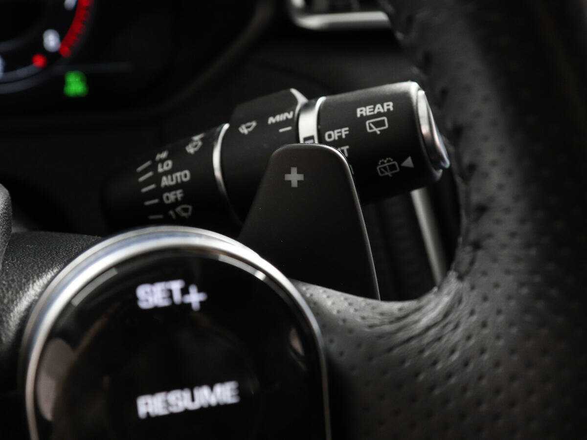 Land Rover Range Rover Velar, 2019 Фото №16