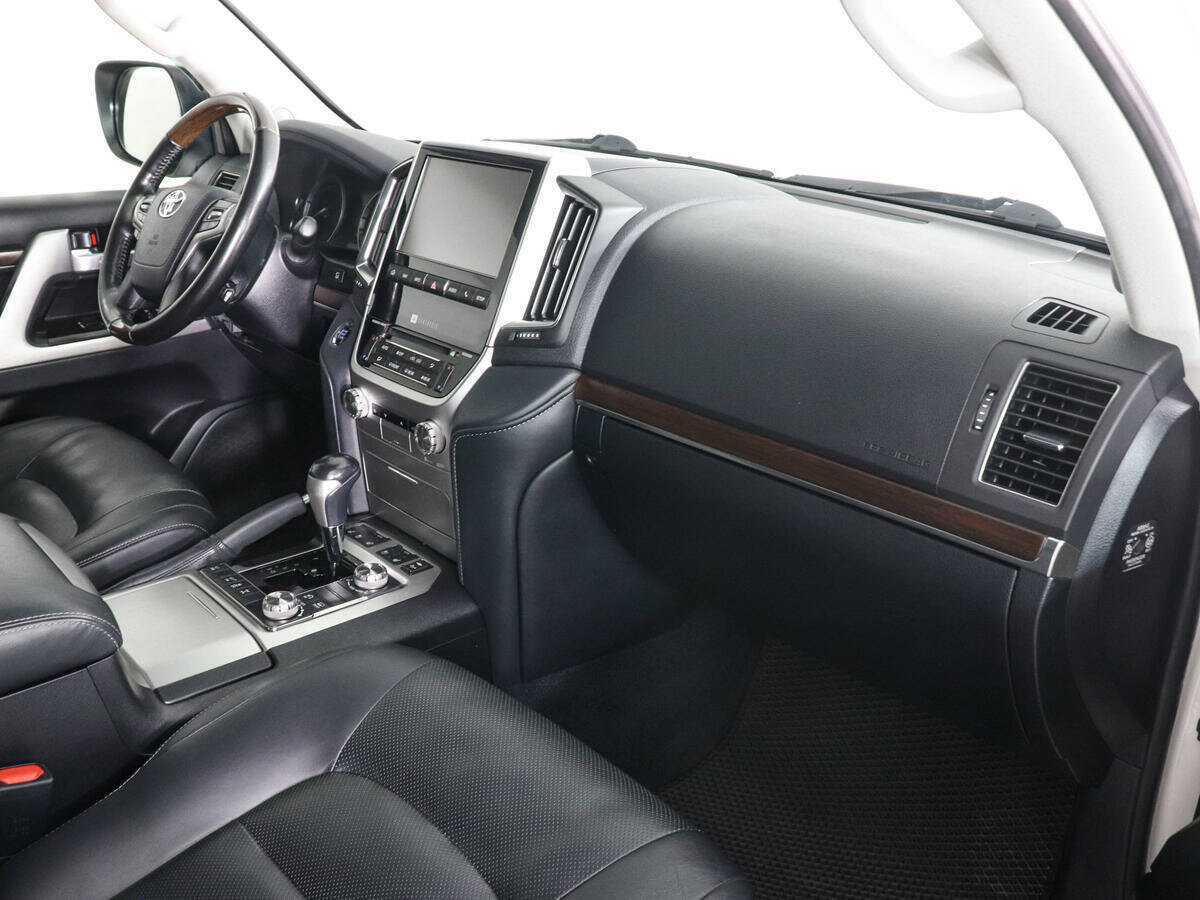 Toyota Land Cruiser, 2018 Фото №10