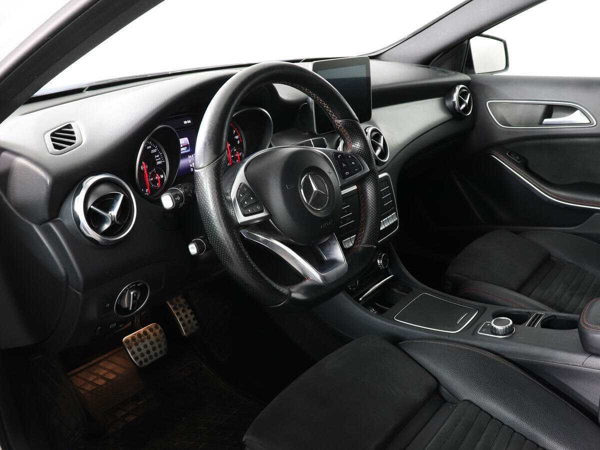 Mercedes-Benz GLA 250, 2017 Фото №10