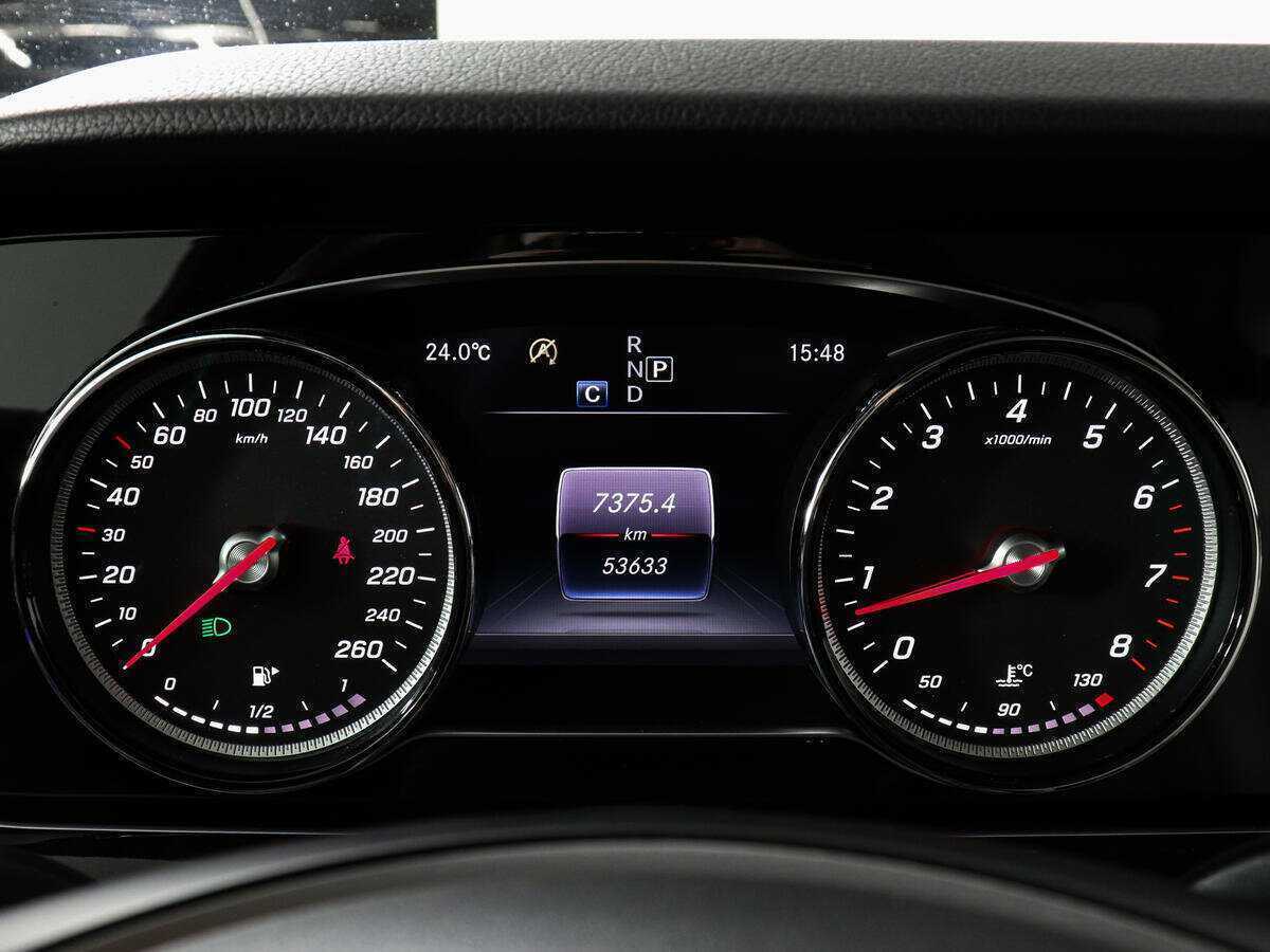 Mercedes-Benz E-Класс 200, 2017 Фото №11