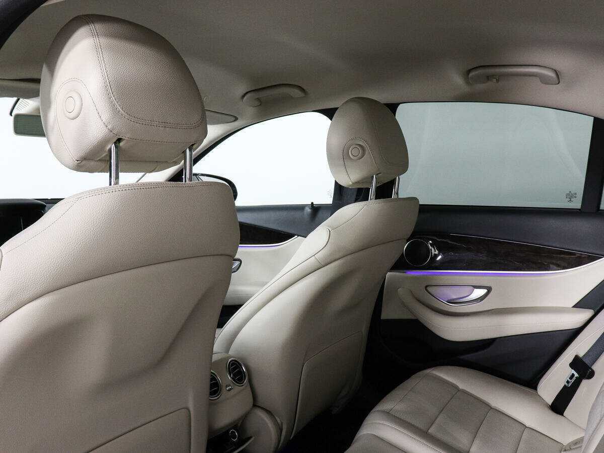 Mercedes-Benz E-Класс 200, 2017 Фото №12