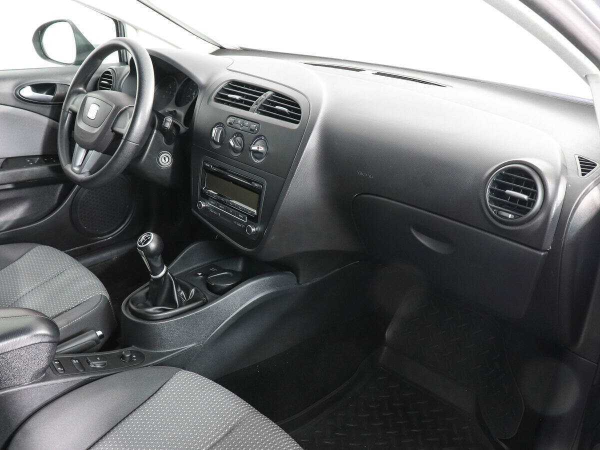 SEAT Leon, 2011 - 78 100 км. | Фото №8