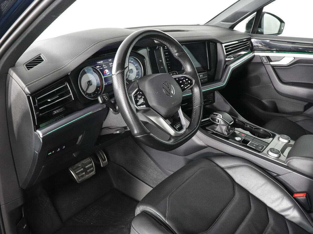 Volkswagen Touareg, 2021 Фото №9