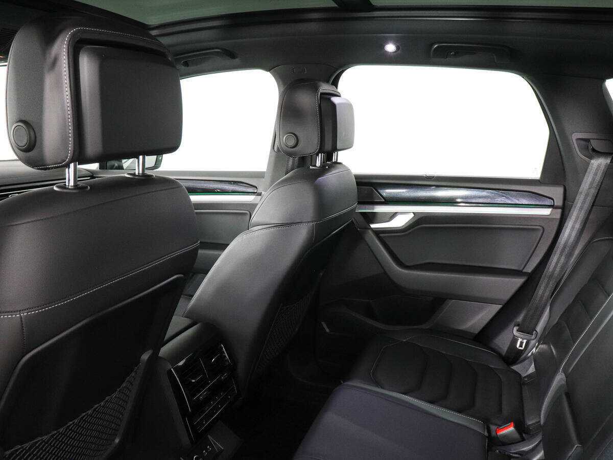 Volkswagen Touareg, 2021 Фото №12