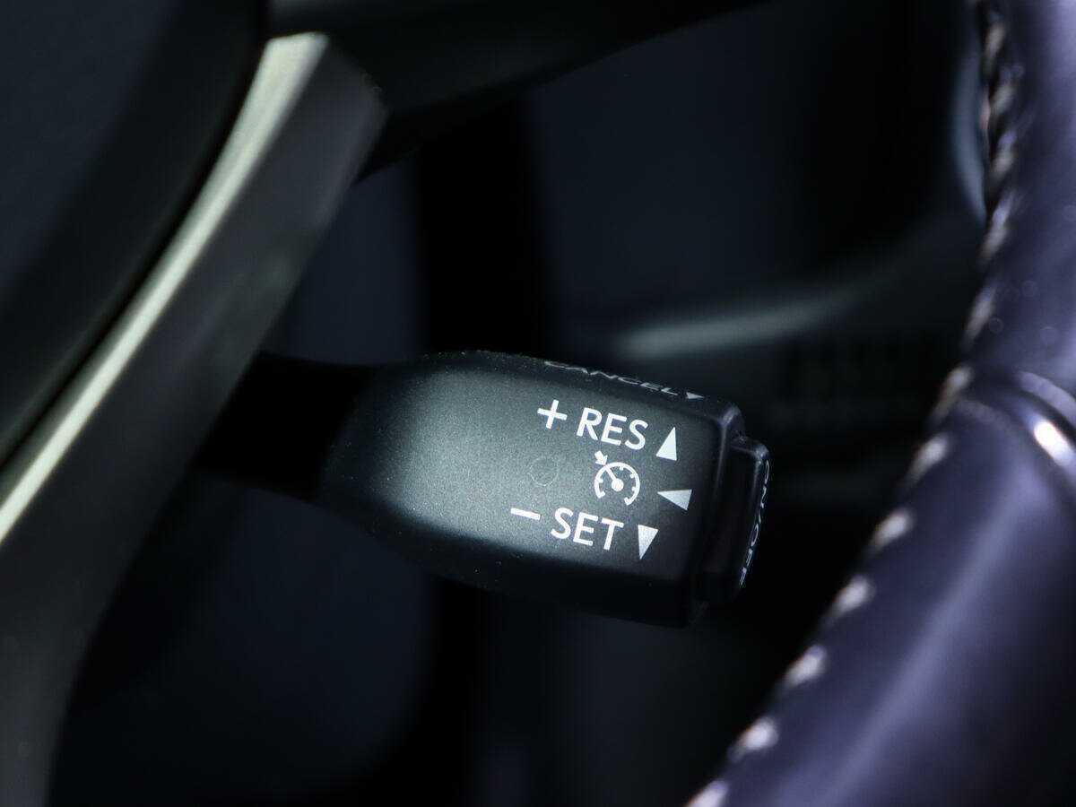 Lexus ES 200, 2016 Фото №20