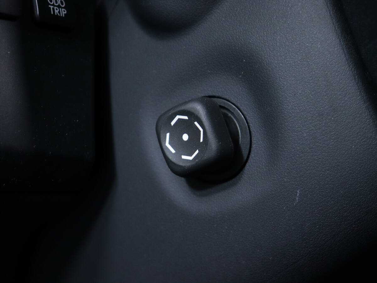 Lexus ES 200, 2016 Фото №23