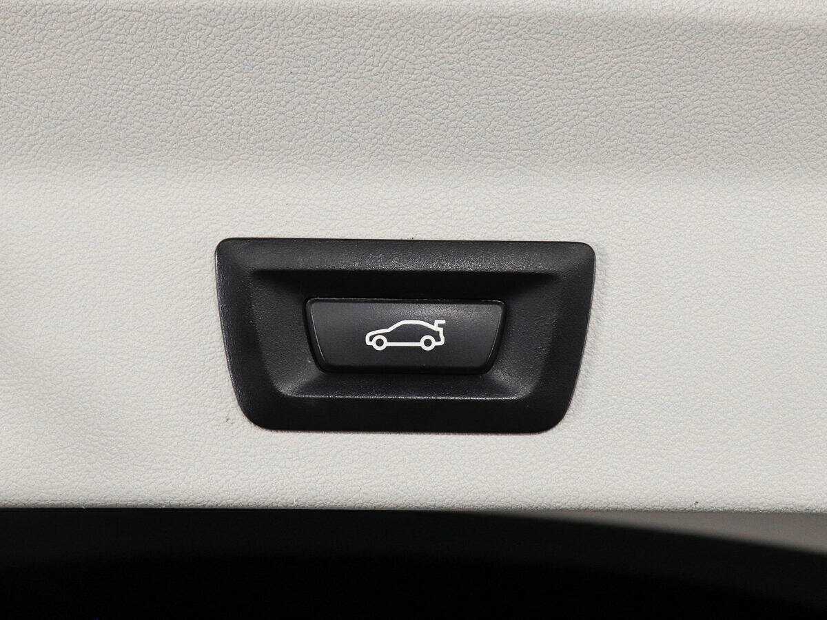 BMW X3 20i xDrive, 2018 Фото №15