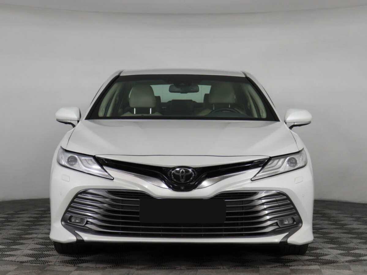 Toyota Camry, 2019 Фото №2