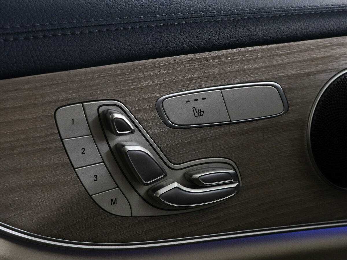 Mercedes-Benz E-Класс 200, 2019 Фото №17