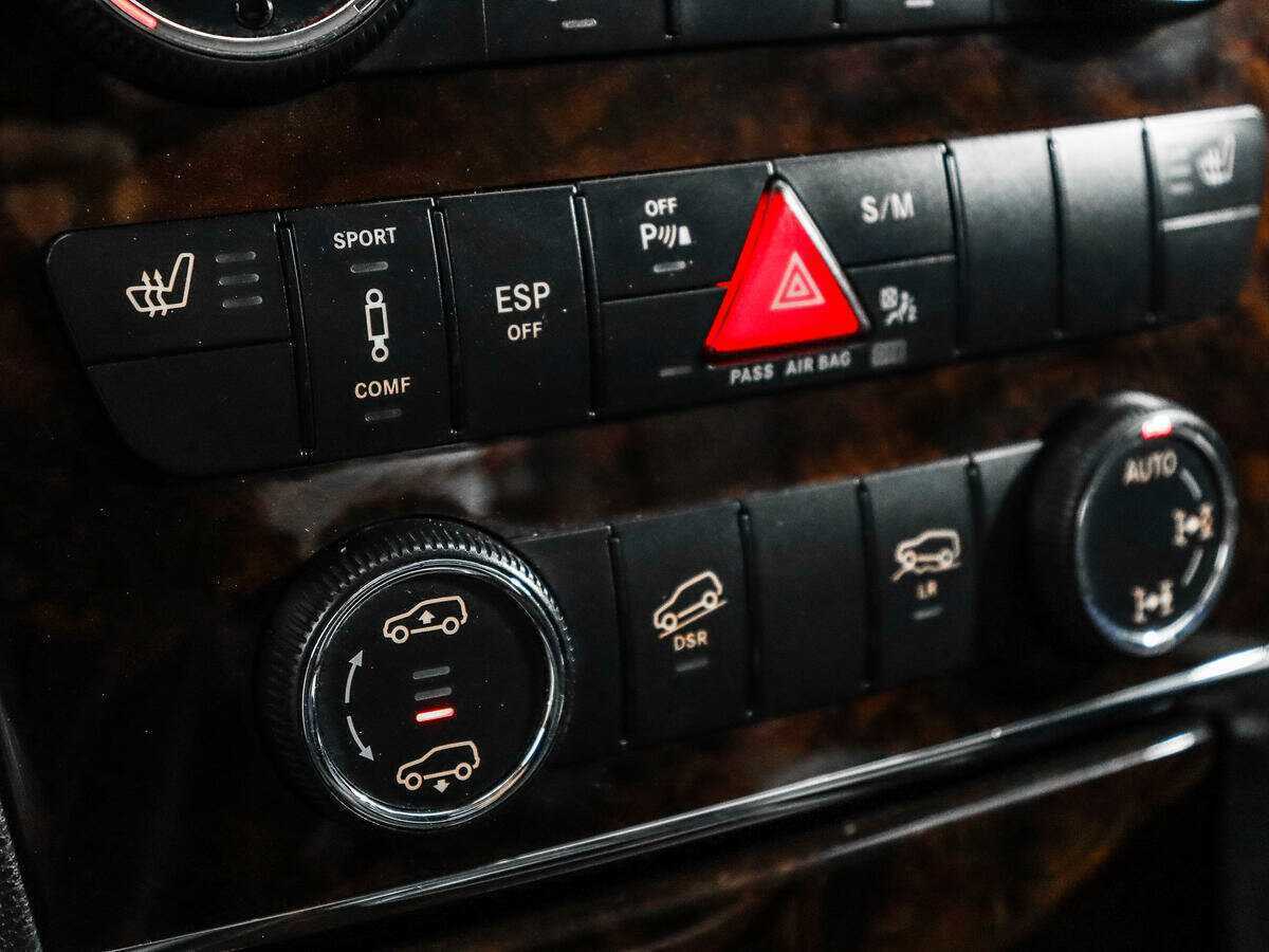 Mercedes-Benz GL-Класс 350, 2011 Фото №15