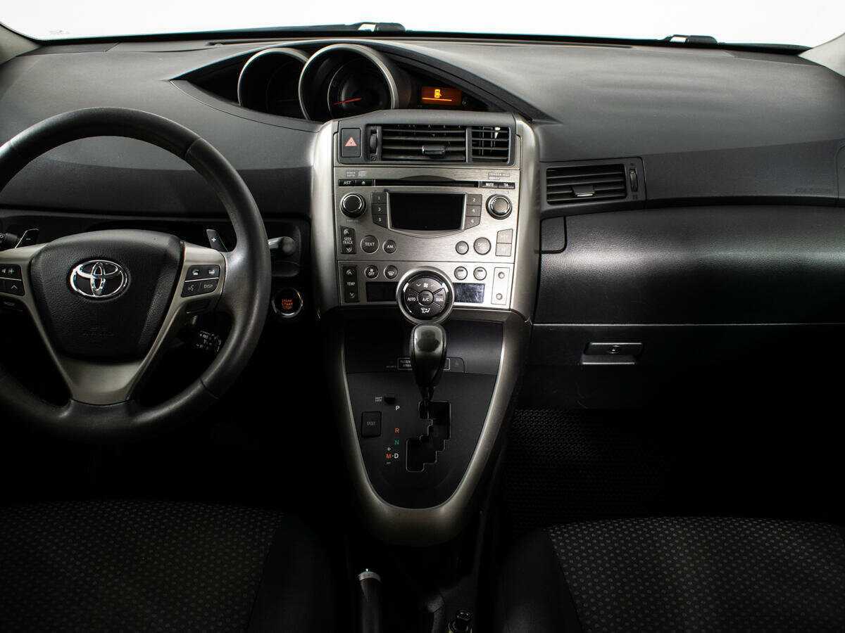 Toyota Verso, 2010 Фото №12