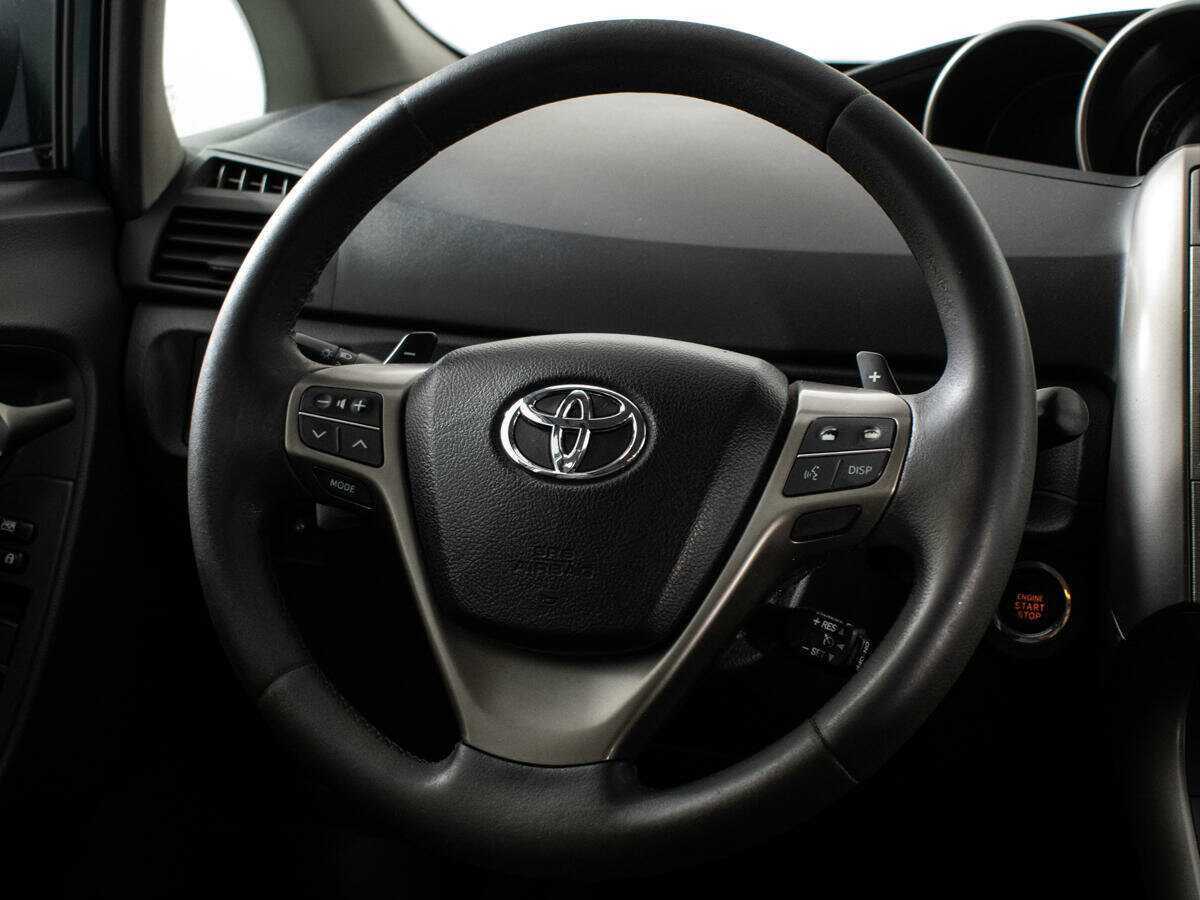 Toyota Verso, 2010 Фото №14