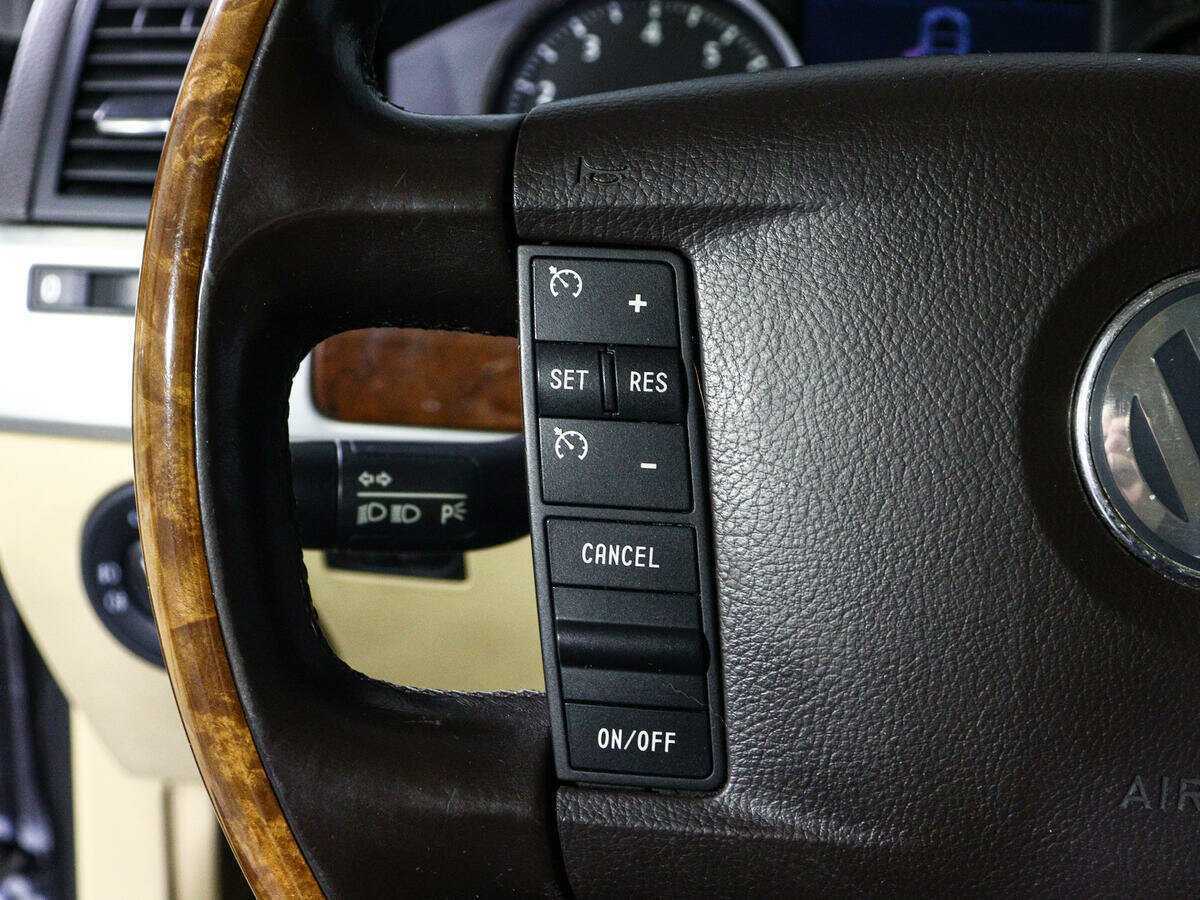 Volkswagen Touareg, 2008 Фото №22