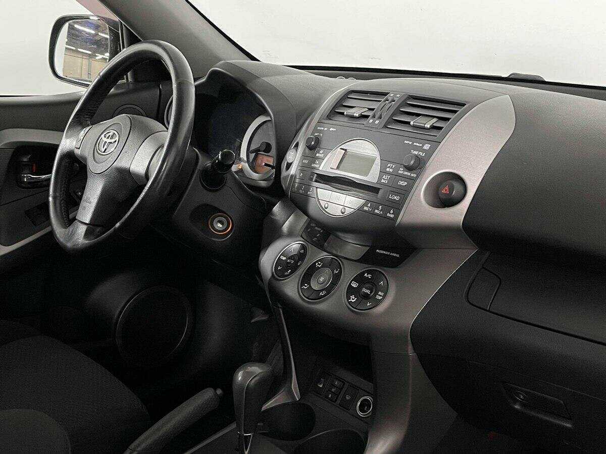Toyota RAV4, 2006 - 294 513 км. | Фото №7