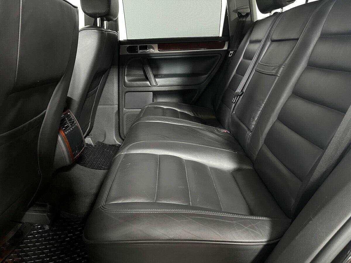 Volkswagen Touareg, 2005 Фото №10